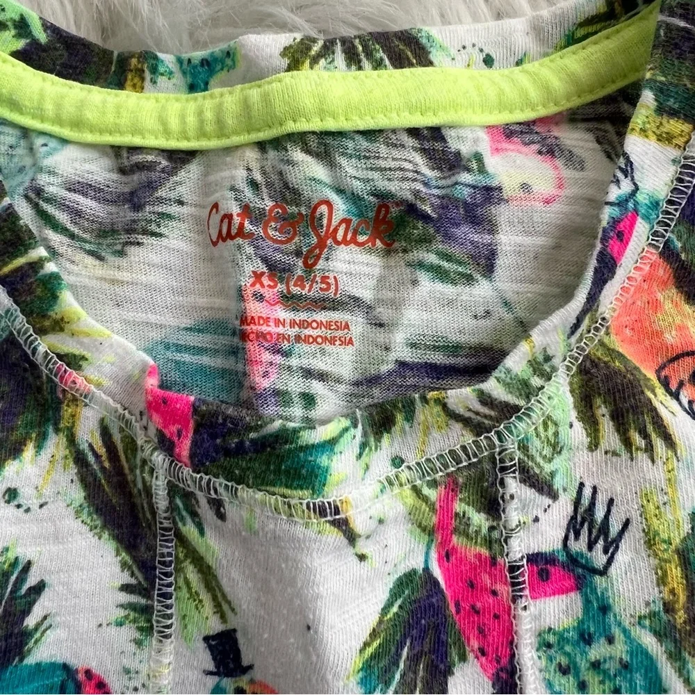 Summer Outfit Bundle, Tank Tops, Tee, White Capris Leggings